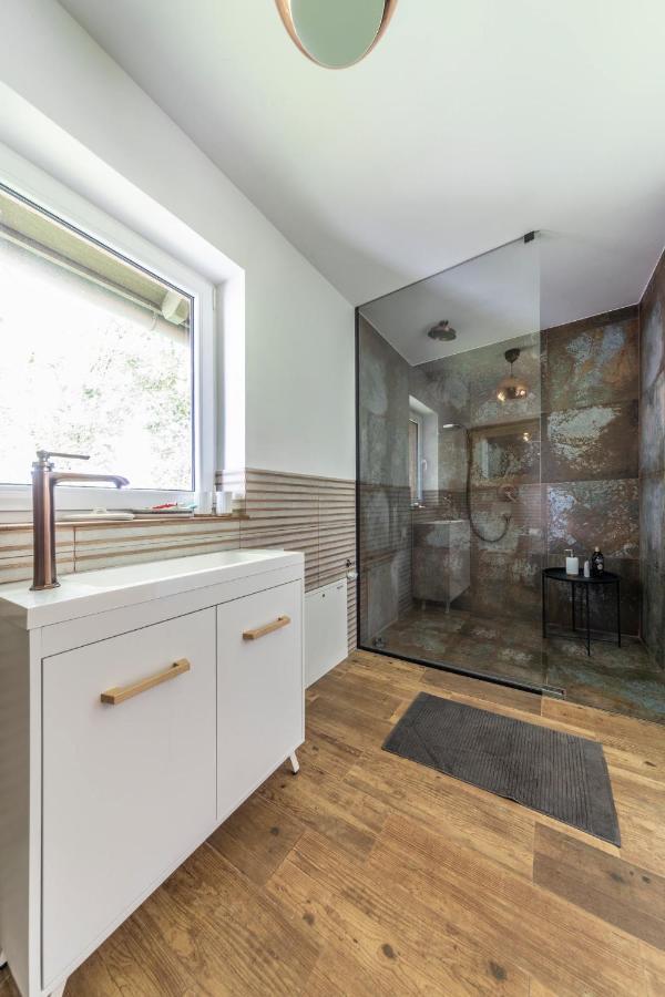Apartment Aquarela Lecze